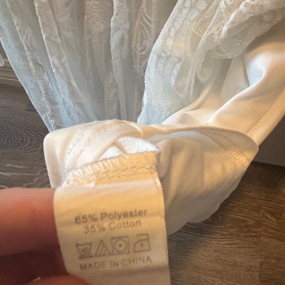 White Lace Dress - Picture 5 of 8
